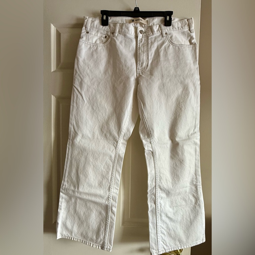 Men’s Boot Cut Premium Denim White Jeans Size 36 x 28 From Gap